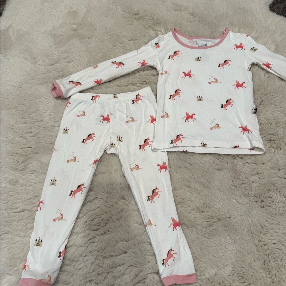 Kyte Baby Unicorn Pajamas